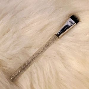 MAC #282SE Holiday Dual Fiber Brush